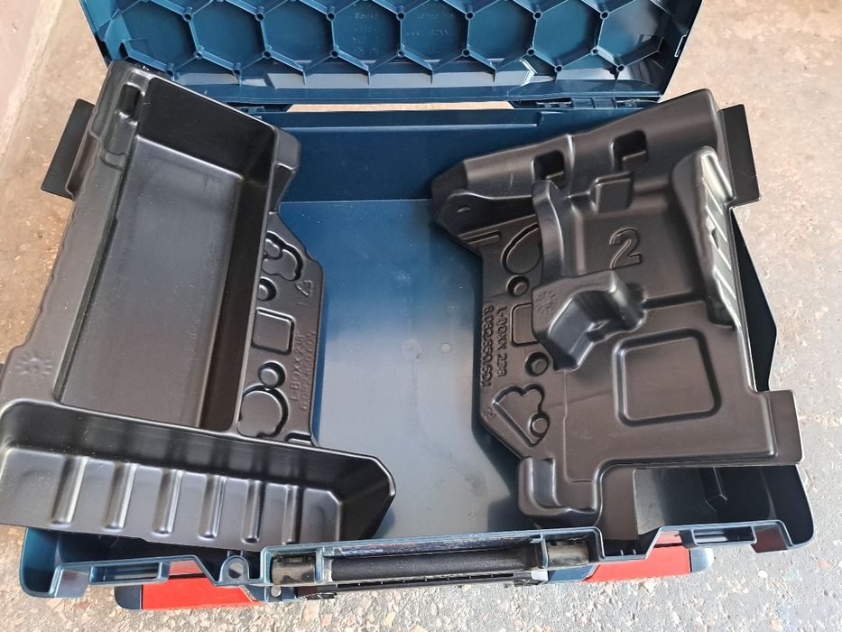 Вкладка в кейс бош. Bosch l-box 136. Чемодан. Ящик.