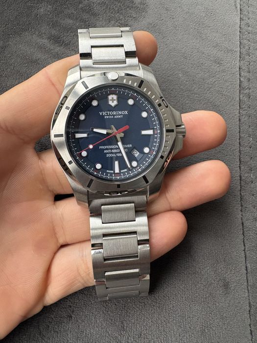 Victorinox I.N.O.X. Professional Diver 241782