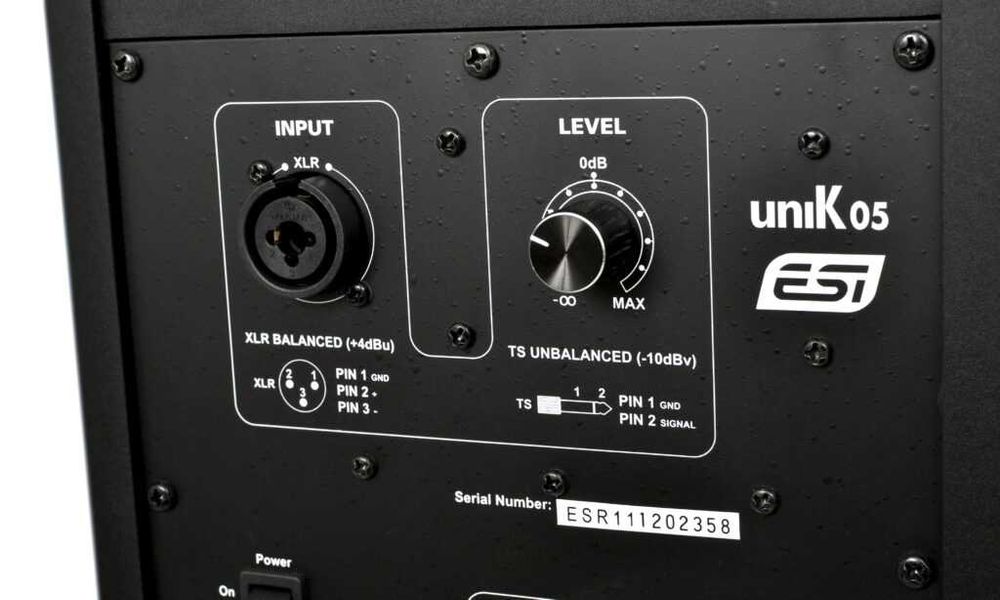 Monitores Estúdio 5" ESI Unik5 Par