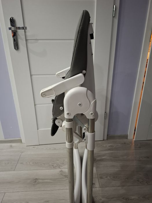 Fotelik do karmienia KidsZone