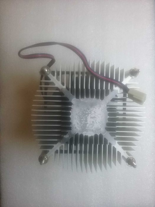 Кулер 775 titan очень тихий