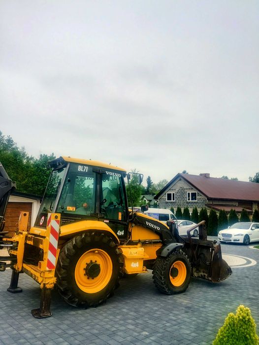 Koparko Ładowarka Volvo BL 71 Pełna Opcja 99900