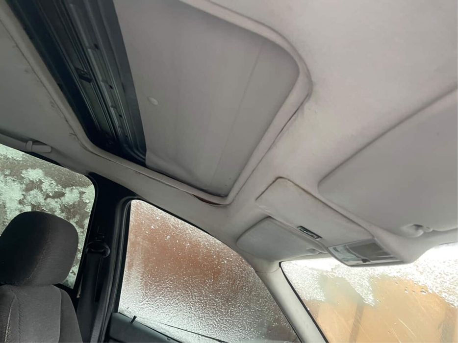 Продам бмв е36 1.8 бензин 1995