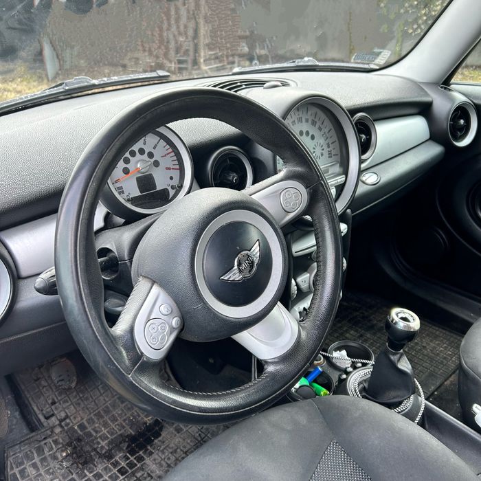 MINI Cooper One 2008, 1,6 benzyna okazja cenowa
