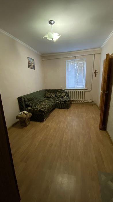 Продам 2 суміжні земельні ділянки з житловими будівлями