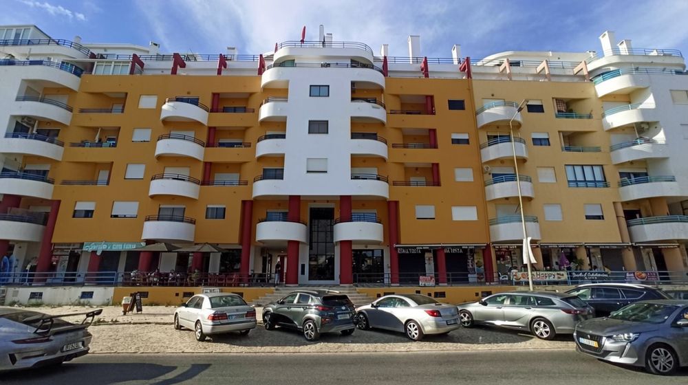 Apartamento T1 para Arrendamento com vista mar na Costa da Caparica