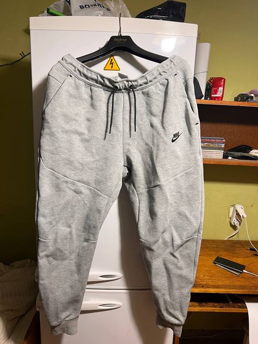 Штани Nike tech fleece