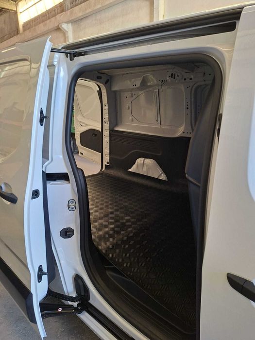 Peugeot Partner de 2025