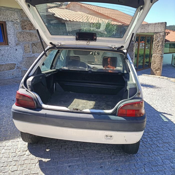 Vendo Citroen Saxo diesel comercial