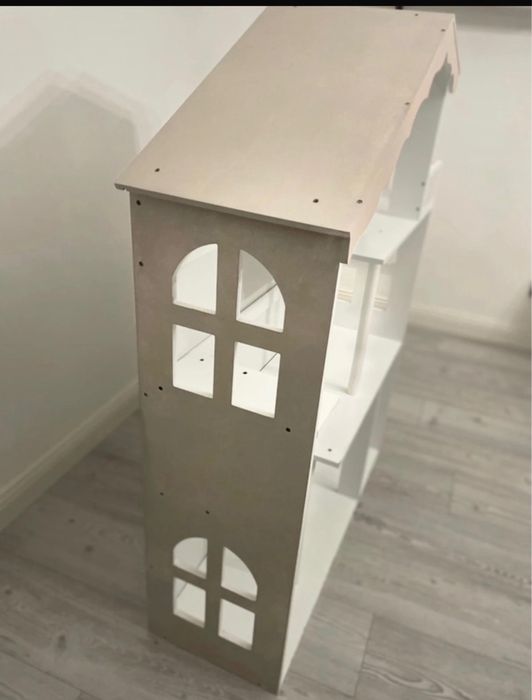 Domek dla lalek dla dziewczynki