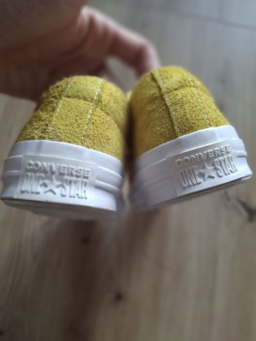 Converse One Star Suede / Unisex / Żółte zamszowe / 41 (26 cm)