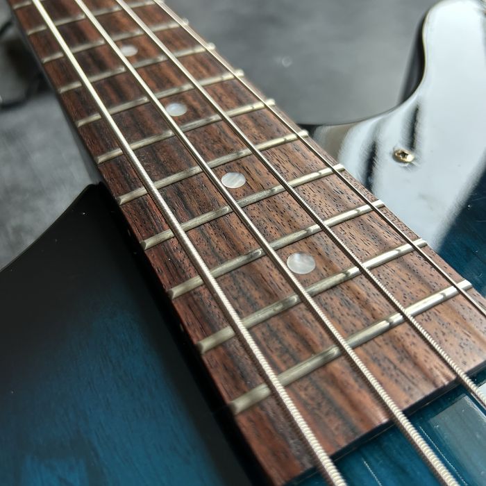 Burny ZB-85 Thunderbird Made in Japan Fernandes bass gitara basowa