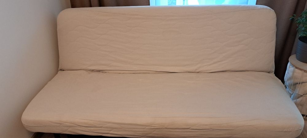 Sofa Nyhamn 3 os z pokrowcem i skrzynią