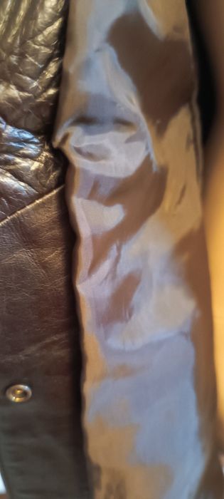 Casaco comprido. Pele Genuína. Tiffosi. M