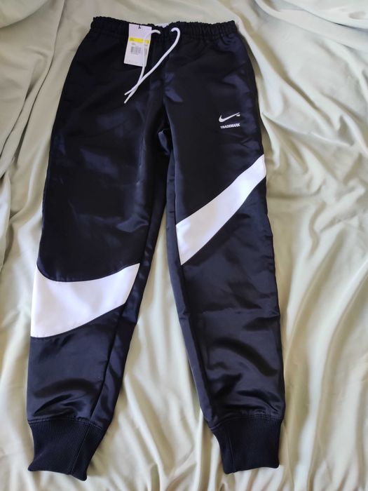 Штани nike sportswear swoosh оригінал