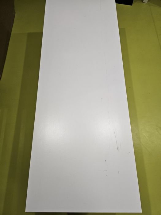 Móvel TV  branco com gavetas