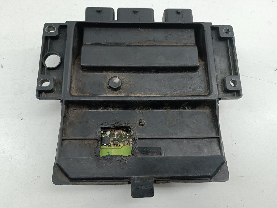 Centralina de Motor - RENAULT Clio II (BB_, CB_) | 98 -
