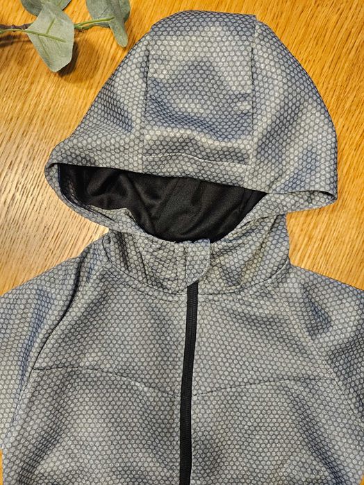 Bluza outdoor softshell jak nowa