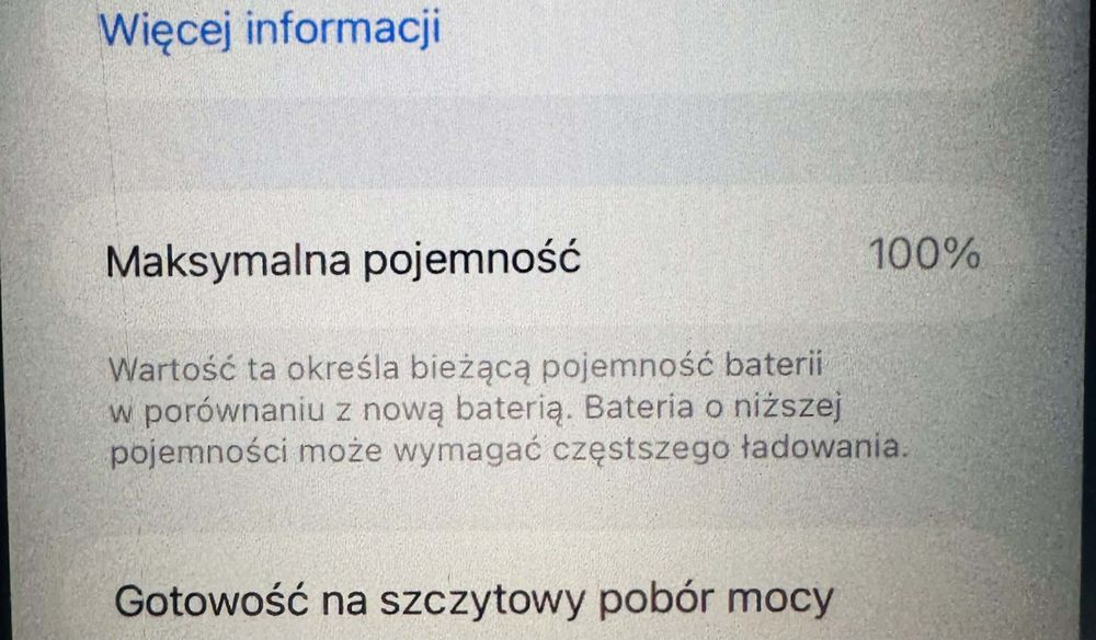 iPhone 11.   64 GB.    BIAŁY