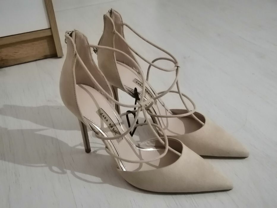 さらら ZARA szpilki czółenka zielone, obcas, 36 Warszawa Praga