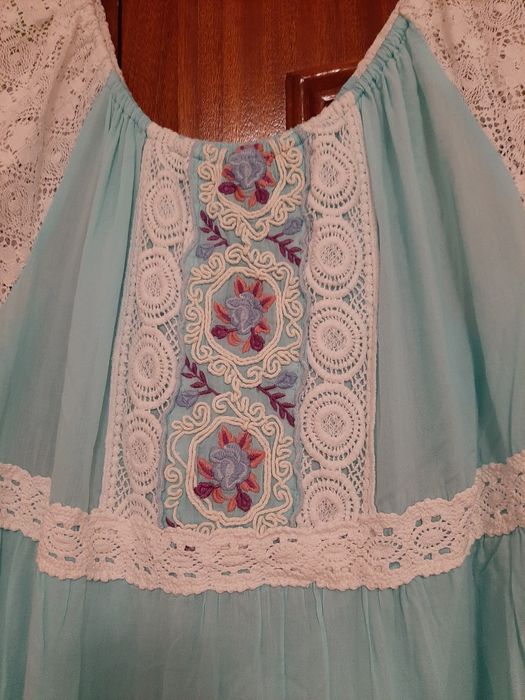 Túnica/vestido em algodão e renda