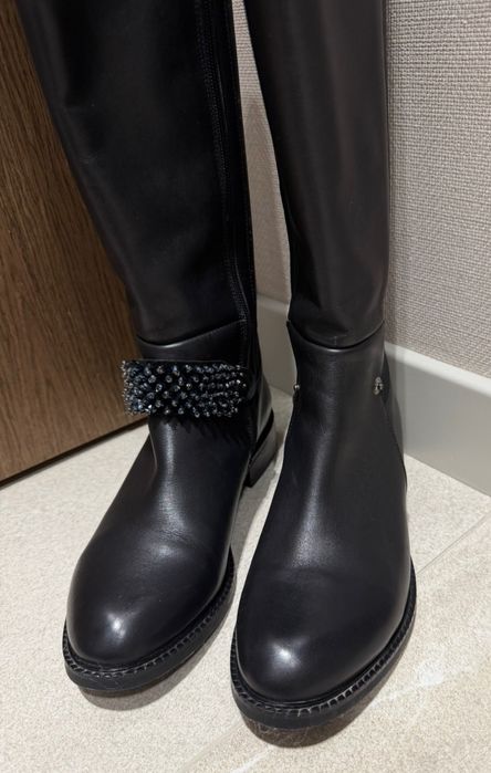 Жіночі чоботи шкіряні