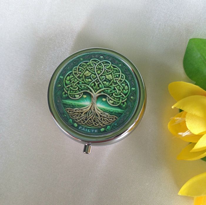Metalowe pudełko pudełeczko na leki, witaminy. Drzewo życia