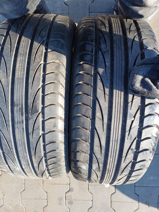 205/45R16 83V Semperit