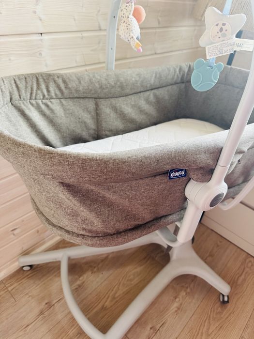 Chicco Baby Hug 4 w 1 , materacyk , krzesełko do karmienia