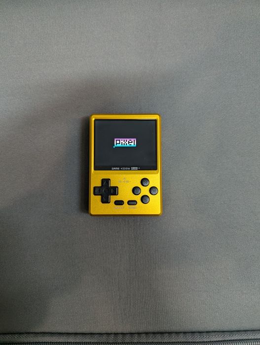 GKD Pixel (original) gold