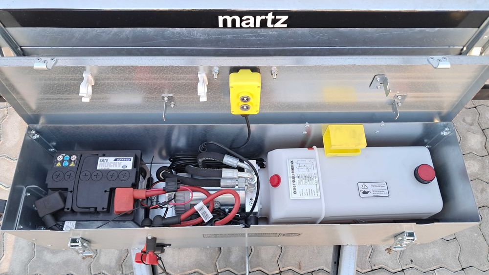 Atrelado MARTZ  Kipper 360/2  C   3.5T TRIBASCULANTE Elétrico.