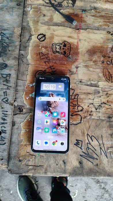 Redmi note 14, состояние идеальное