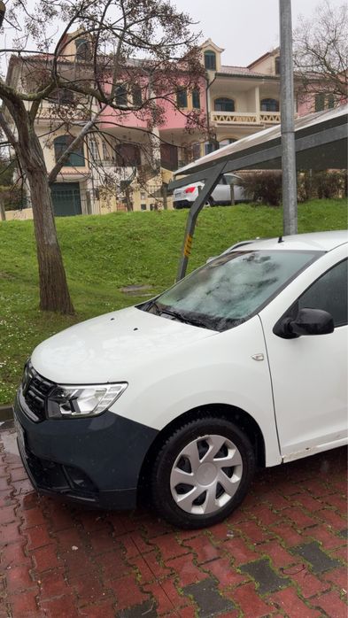 Dacia Sandero 1.0 (2020) – Excelente Estado – Revisão Feita