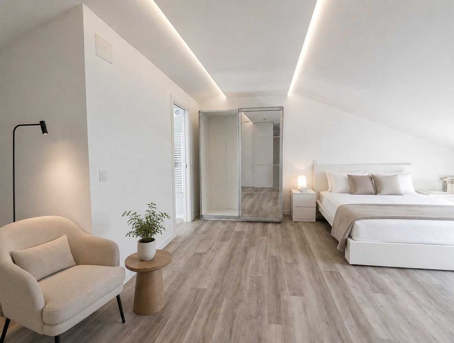 Estúdio renovado, como novo, bastante luminoso, para arrendar — Santa Clara, Leiria