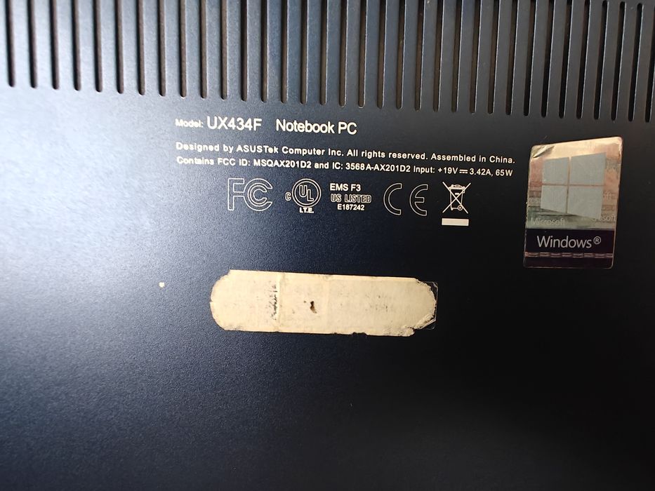 Ноутбук Asus ZenBook 14