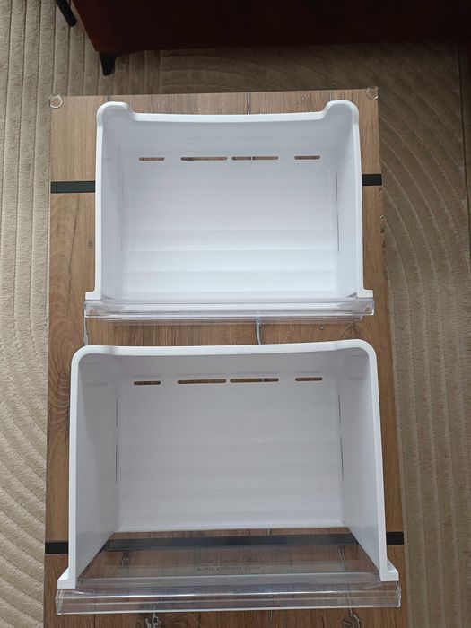 Środkowa szuflada zamrażarki do lodówki Samsung 36x46,6 Full open