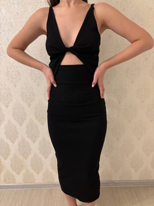 Чорна сукня, літо. Підійде на с-м