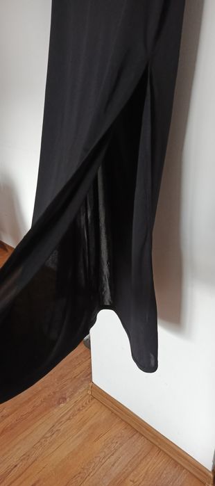 Czarna, długa, wiązana sukienka Even&Odd XL