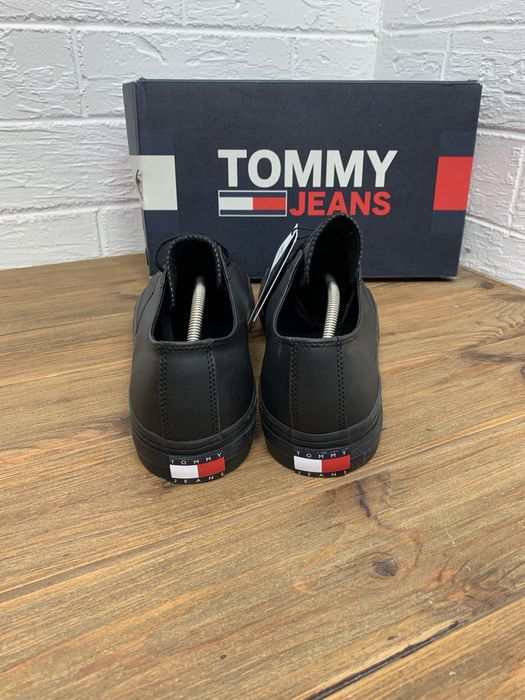 Кеды кроссовки Tommy Hilfiger 46р новые в коробке черные