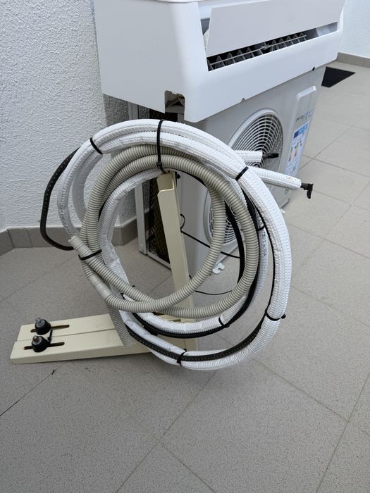 Ar Condicionado ProFTC 12000 BTU Quente /Frio – Como Novo