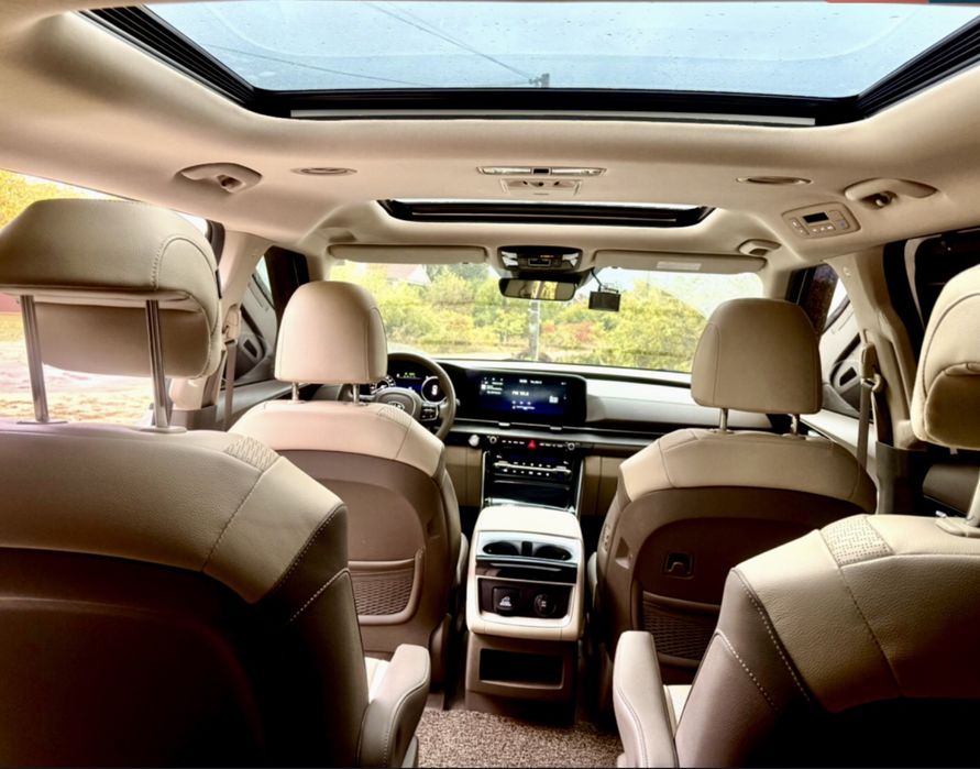 KIA Carnival Dizel. 2021r.