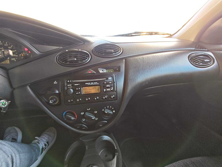 Ford Focus Carrinha 1.6 16v 100cv