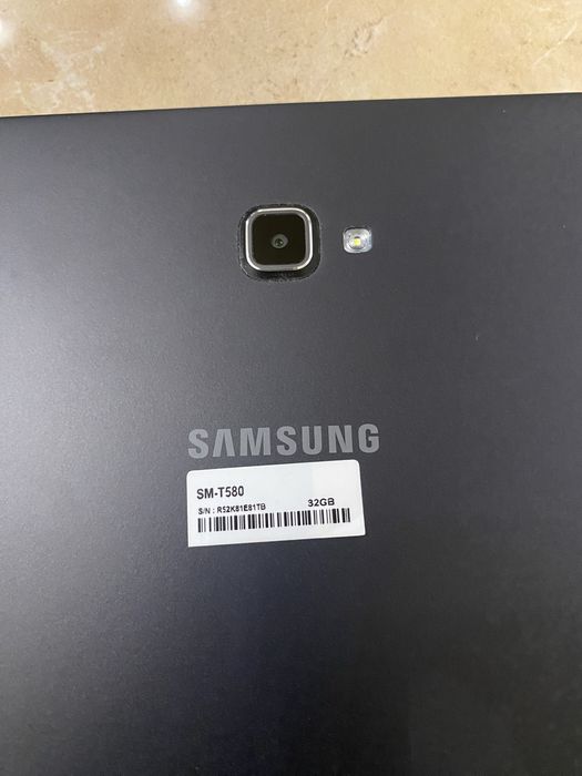 Планшет Samsung Galaxy Tab A SM-T580