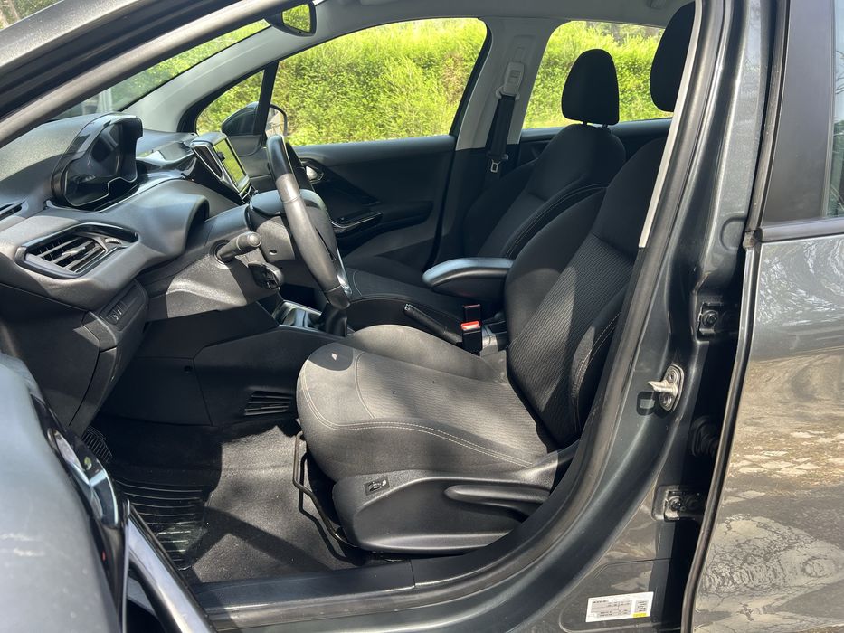 Peugeot 208 1.2 82 cv Pure Tech