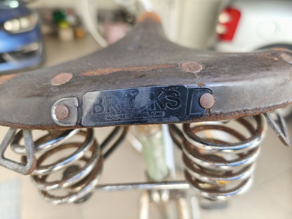 Bicicleta quadro senhora com selim Brooks