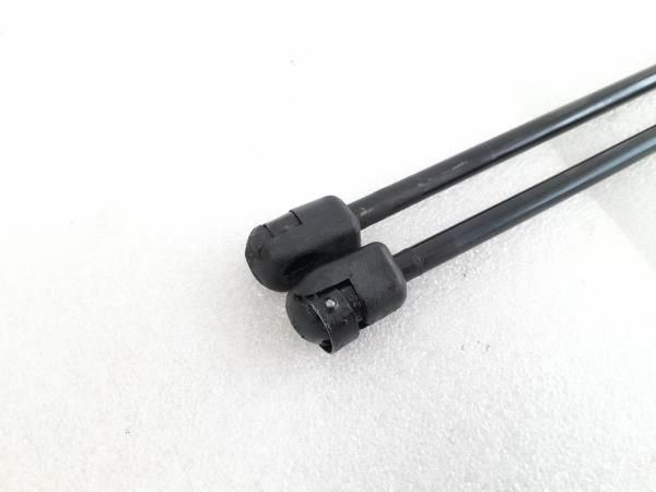 Amortecedor do capot MERCEDES-BENZ Classe C (W204)