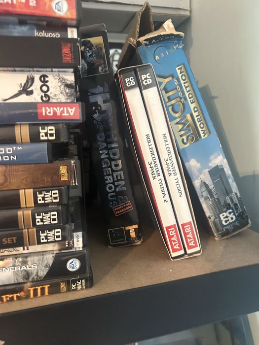 Sprzedam kolekcję gier PC klasyki
