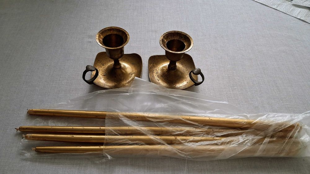 2 Mosiężne świeczniki z kagankiem + 4 świeczki cena za wszystko