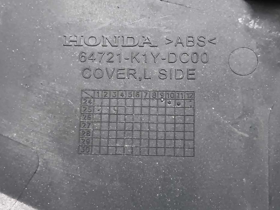 Carenagem frontal inferior esquerda Honda PCX125 versão 2025 e 2026
