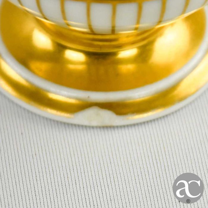 Serviço de chá em porcelana do tipo Vieux Paris, 1ª metade do séc. XIX